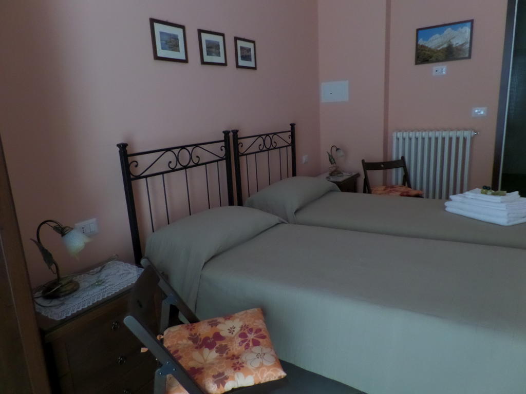 B&B Partenza Funivia Lecco Room photo